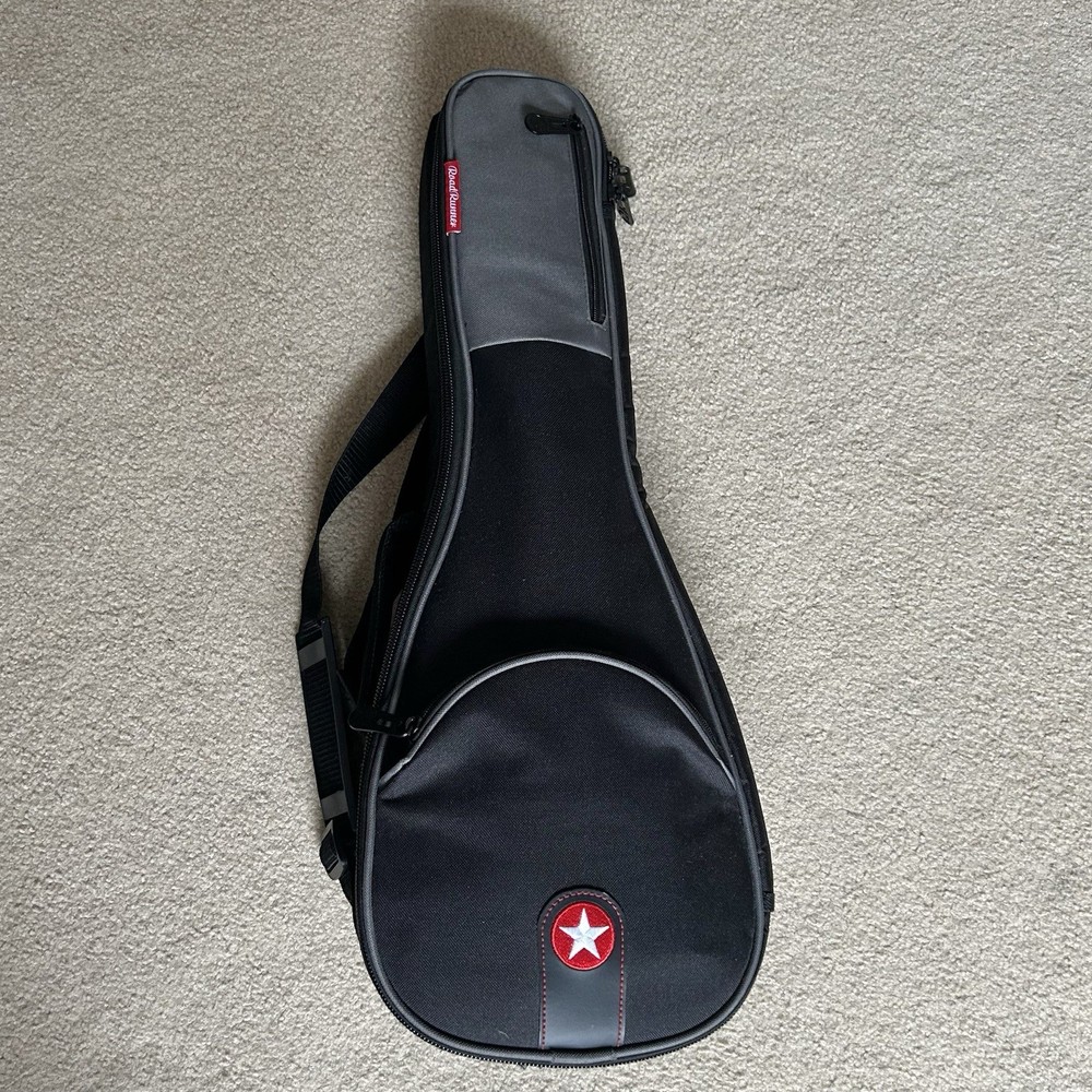 Mitchell MU70 Concert Ukelele and Roadrunner Case