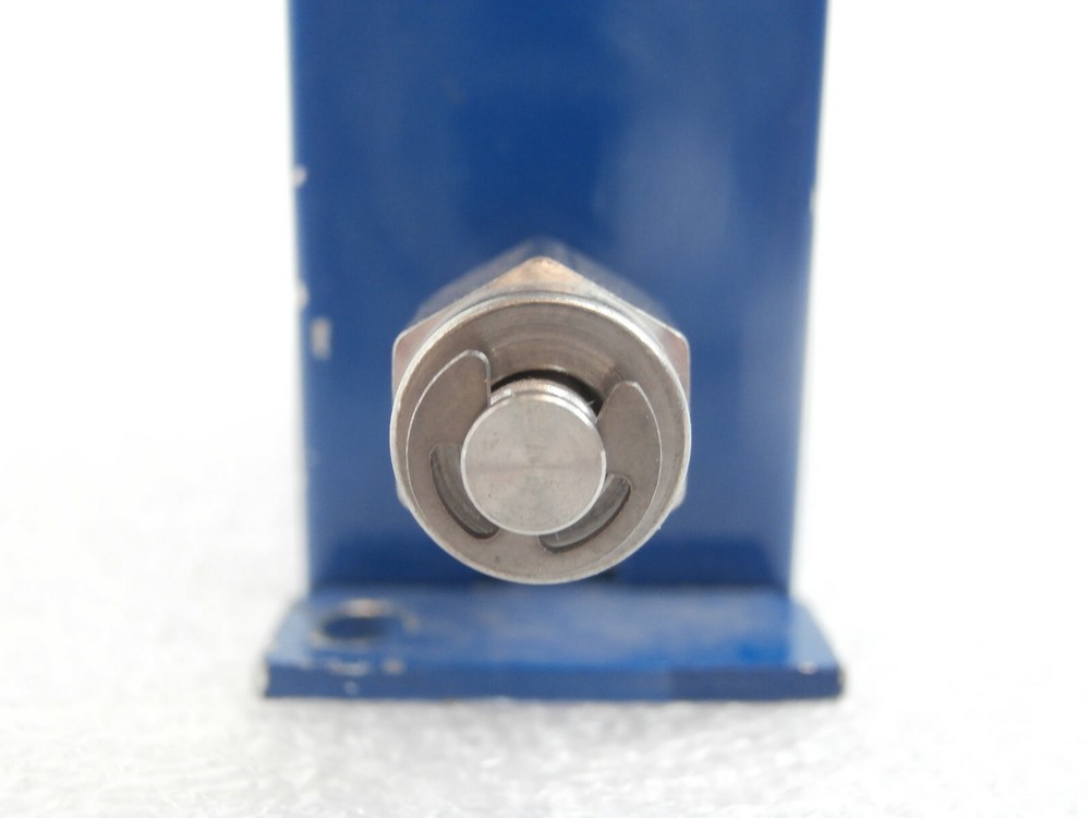 STEC LV-210 Liquid Mass Flow Meter 0.1 g/min Octane Working Surplus