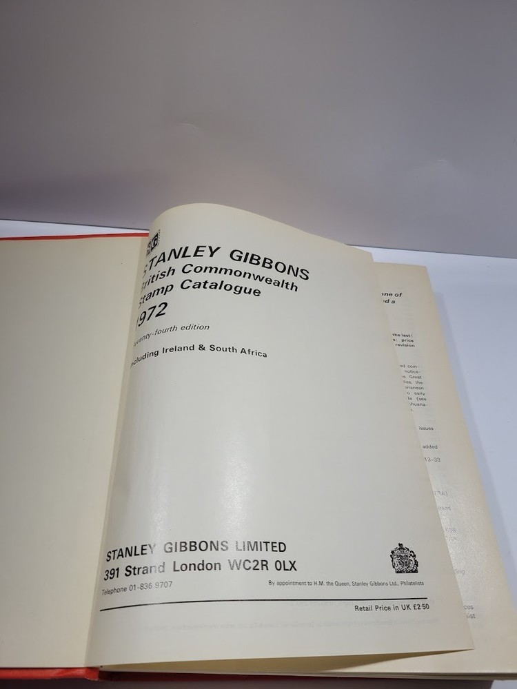 Vintage 1972 Stanley Gibbons British Commonwealth Stamp Catalogue Philately