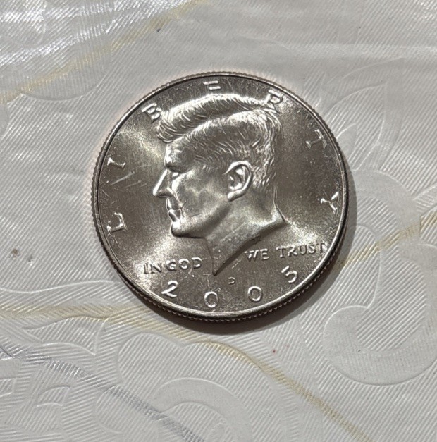 2005-D Kennedy Half Dollar Coin  In BU Condition K05d