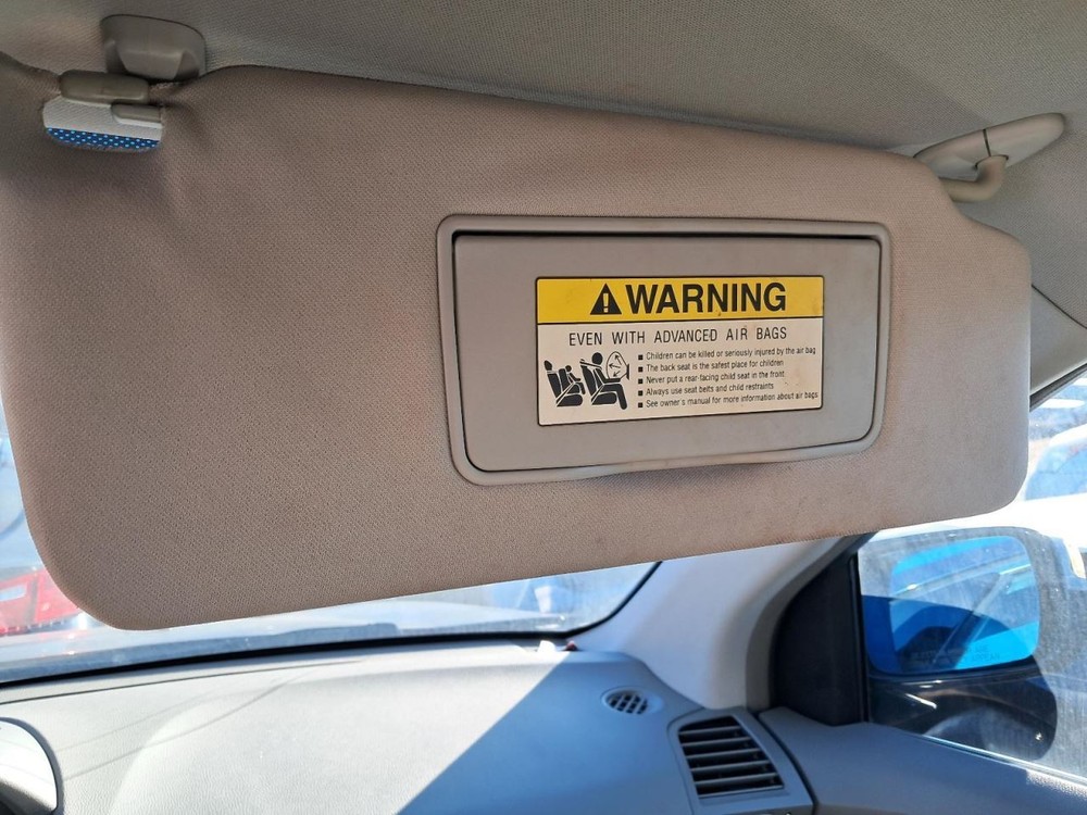 MDX 2010 Glove Box 4862717