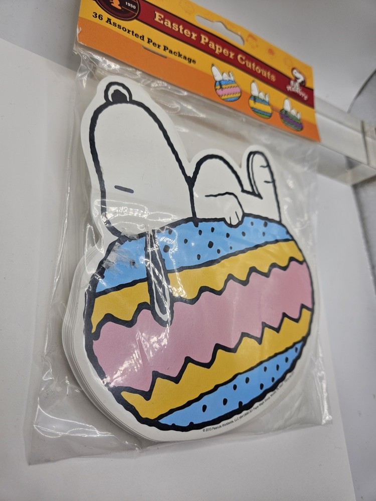 36 NEW Snoopy EASTER EGG cardstock CUTOUT Classroom Teacher Decor EUREKA 3diff