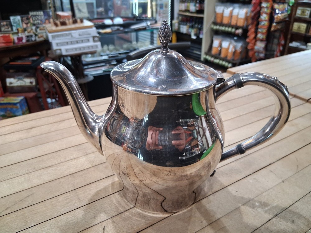 WM A Rogers Silverplate Coffee Pot Vintage Formal Serving Piece