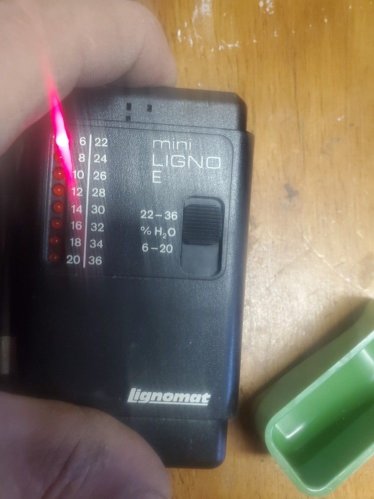 Mini-Ligno pin type moisture meter Lignomat Case Made It Germany