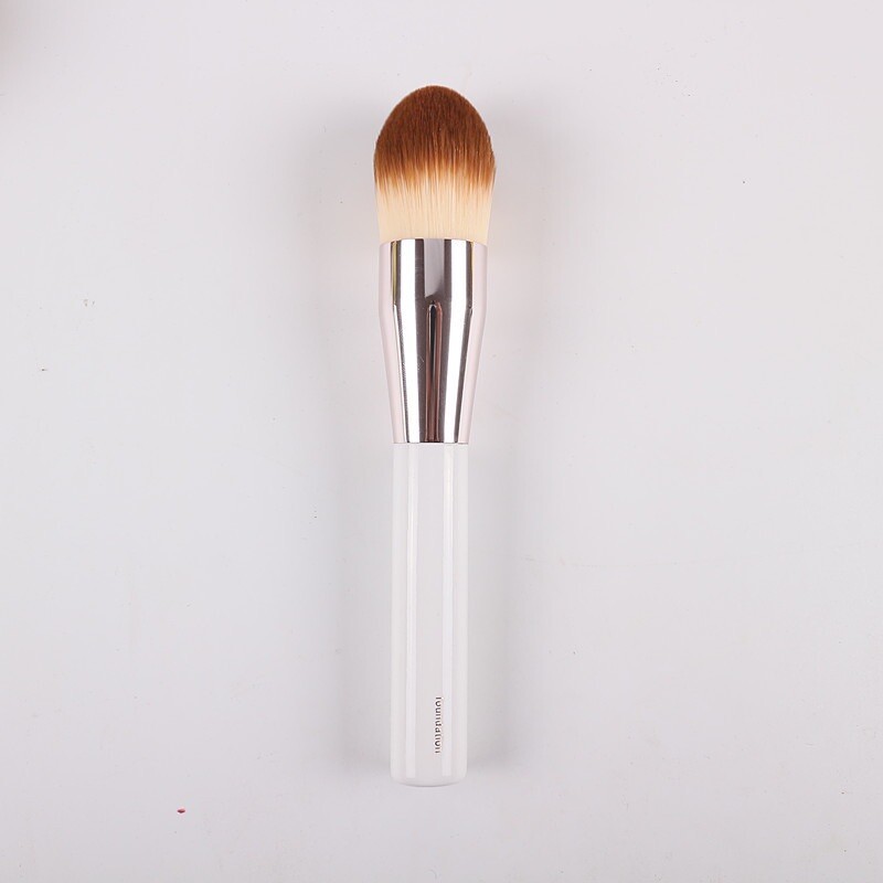 LA MER The Foundation Brush Authentic