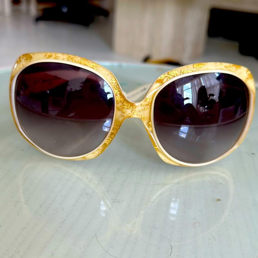 Dior oversized gold sunglasses- no case