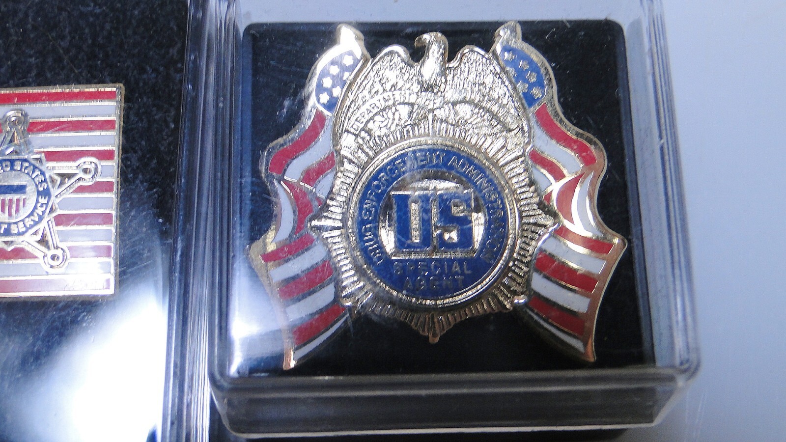 11 Vintage Lapel Pins FBI Pentagon US Secret Service Marshal DOJ