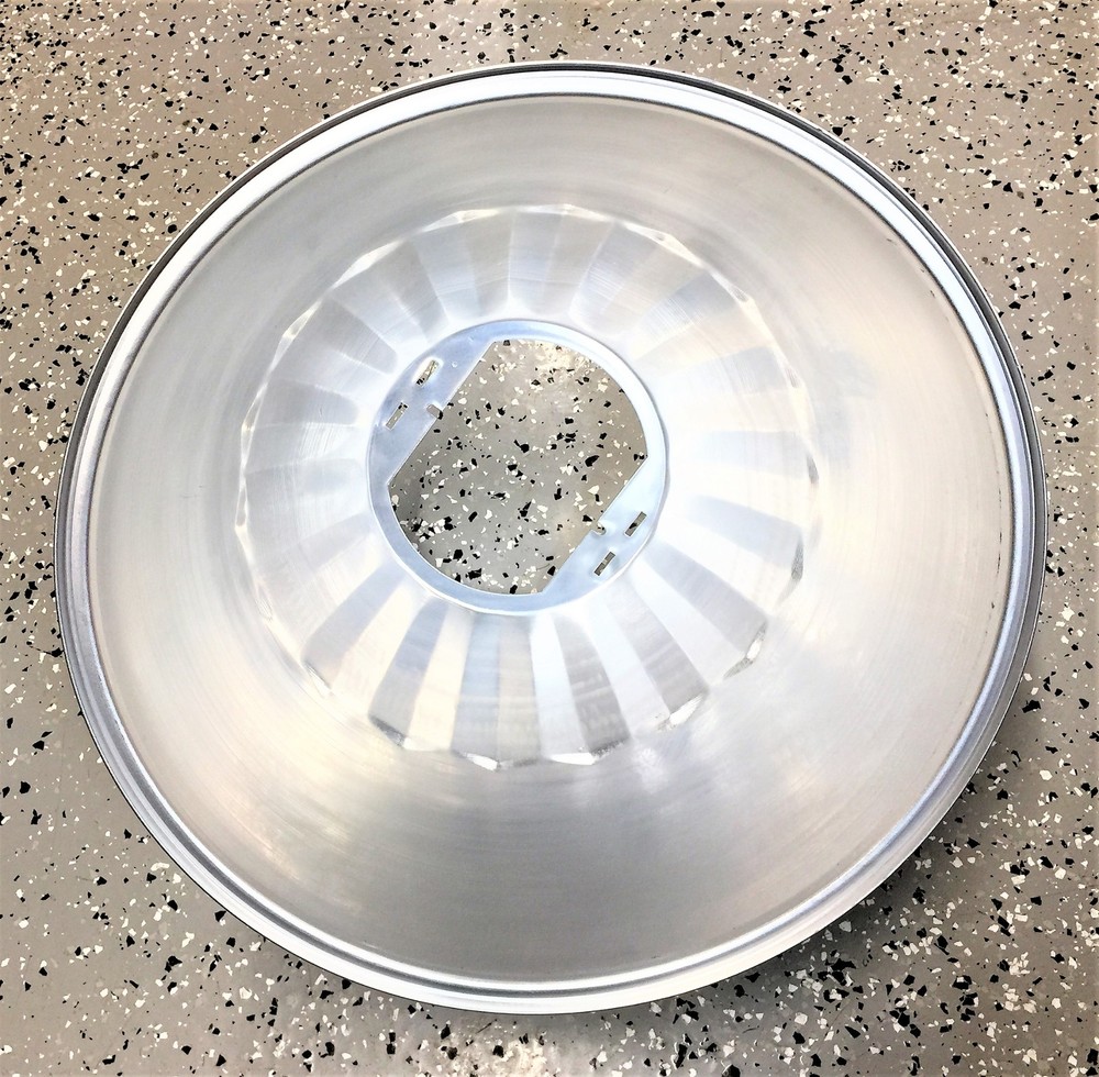 COOPER LIGHTING Fixture Fitting SA18 NOS