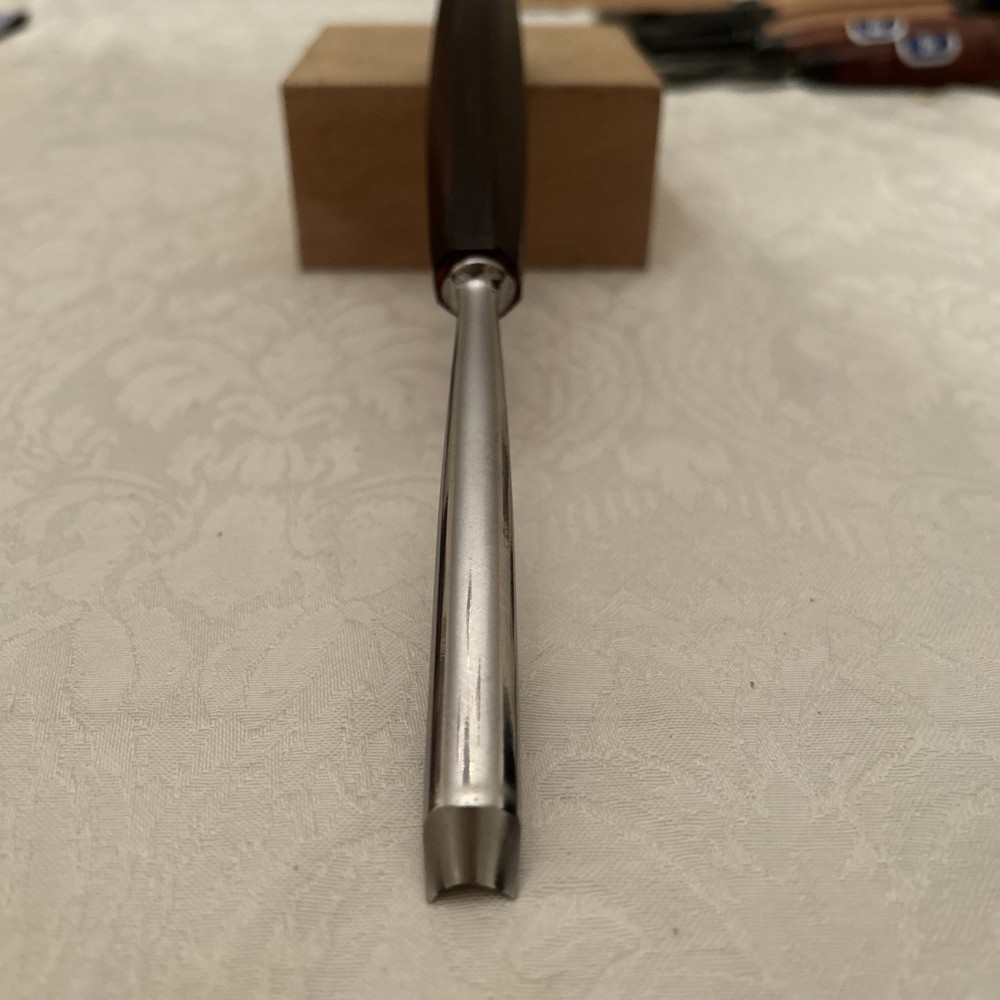 12 Gouge Carving Set W/ Case. Hand Made Professionally Sharpened