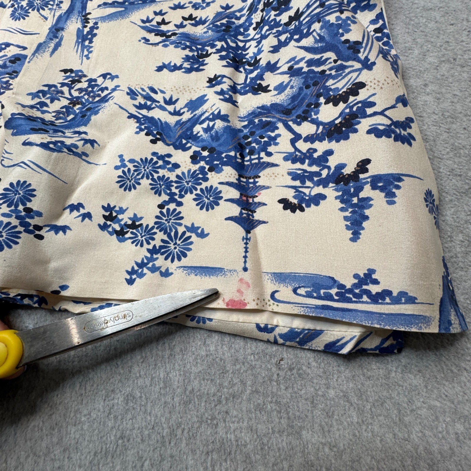 Vintage Blue & White Toile Asian Kimono Pure Silk Midi Dress Robe Frog Closures