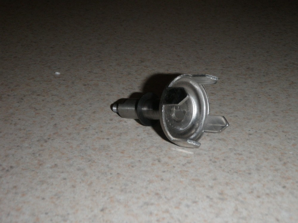 Wolfgang Puck Bread Maker Rotary Drive Coupling for Models BBME025 WPBME025