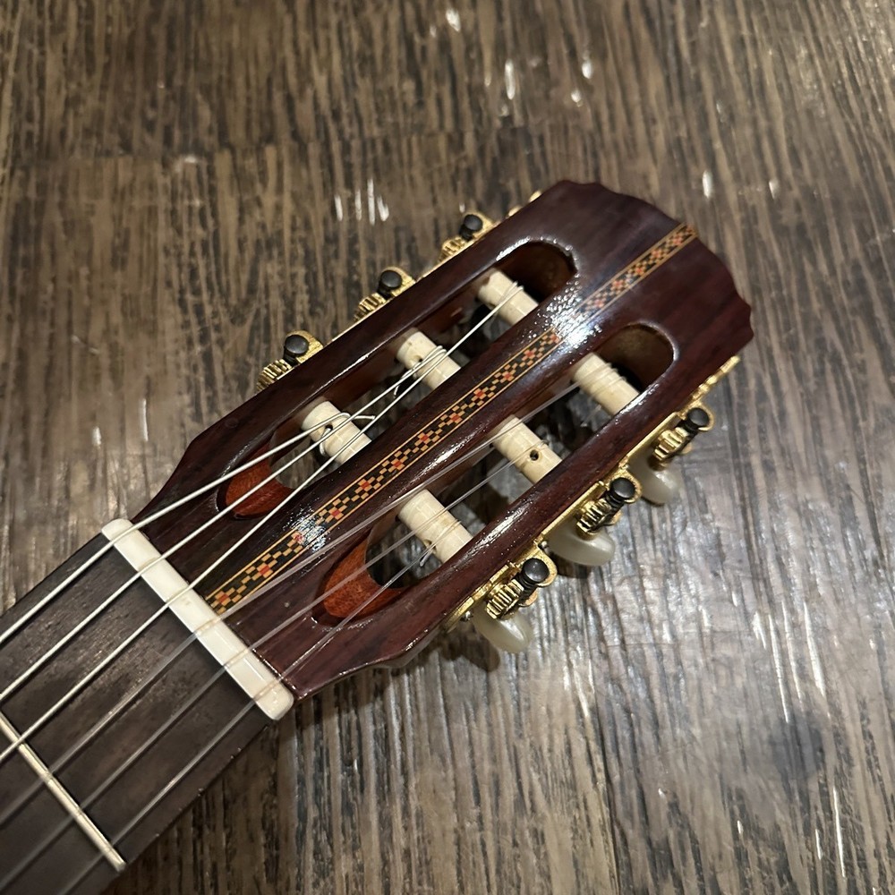 Takamine G-90 Classical Guitar