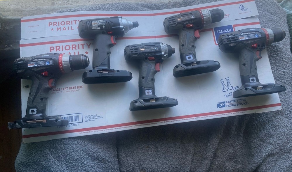 5 Craftsman C3 19.2V Drill Drivers , Impact Driver