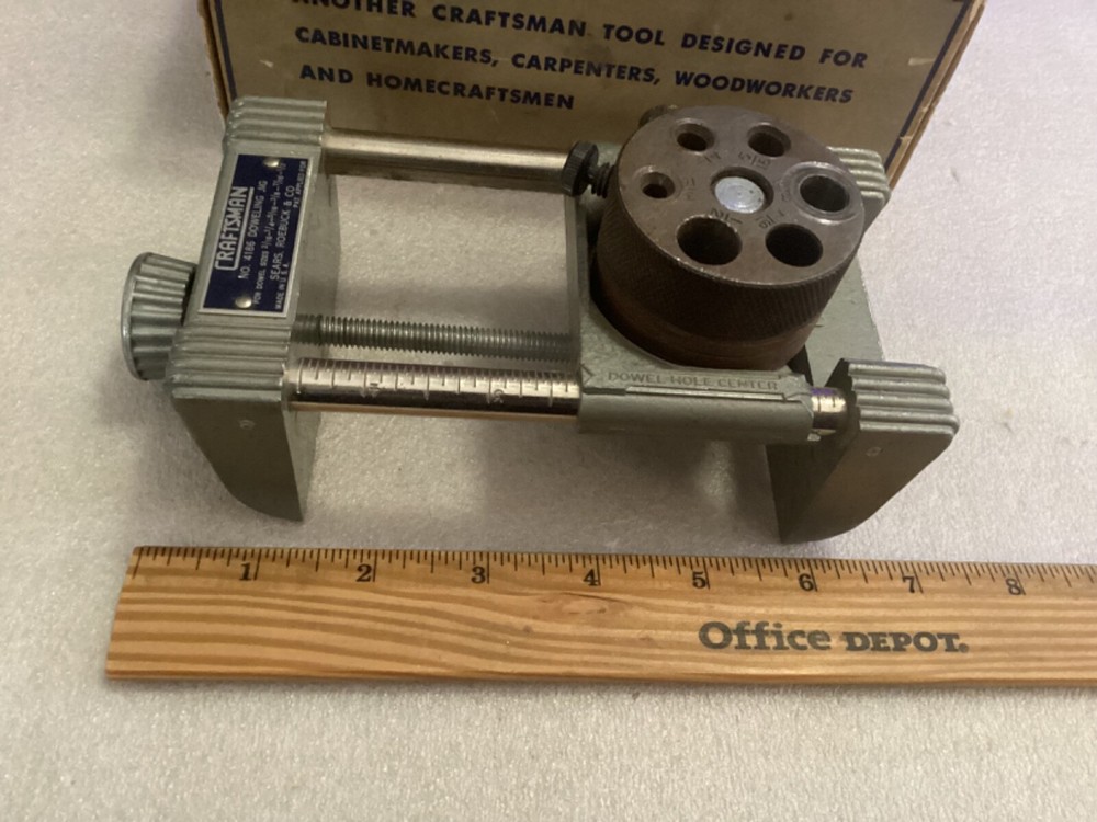 CRAFTSMAN DOWELING JIG 9-4186 WITH BOX