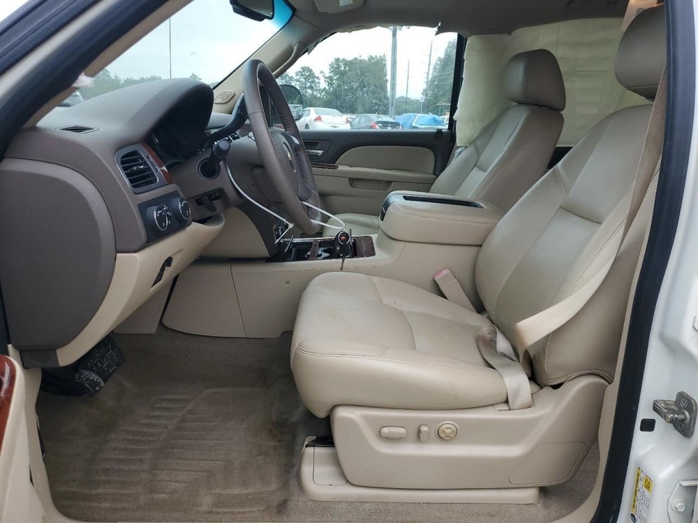 Fuse Box Engine Fits 10-14 ESCALADE 4879766