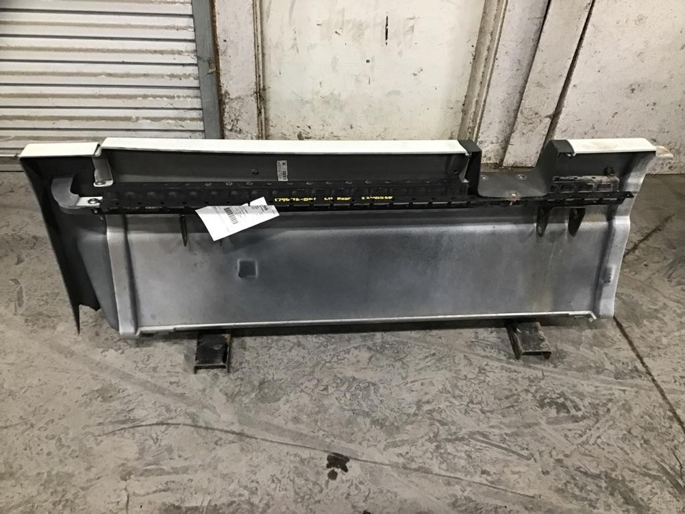 For 2012 FREIGHTLINER CASCADIA 125 SIDE FAIRING Left , GA
