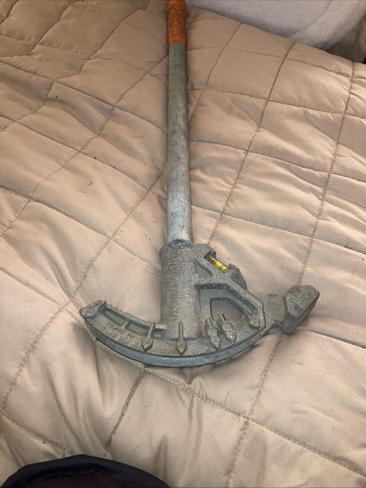 Conduit Bender 1/2” Thin Wall With Metal Extender