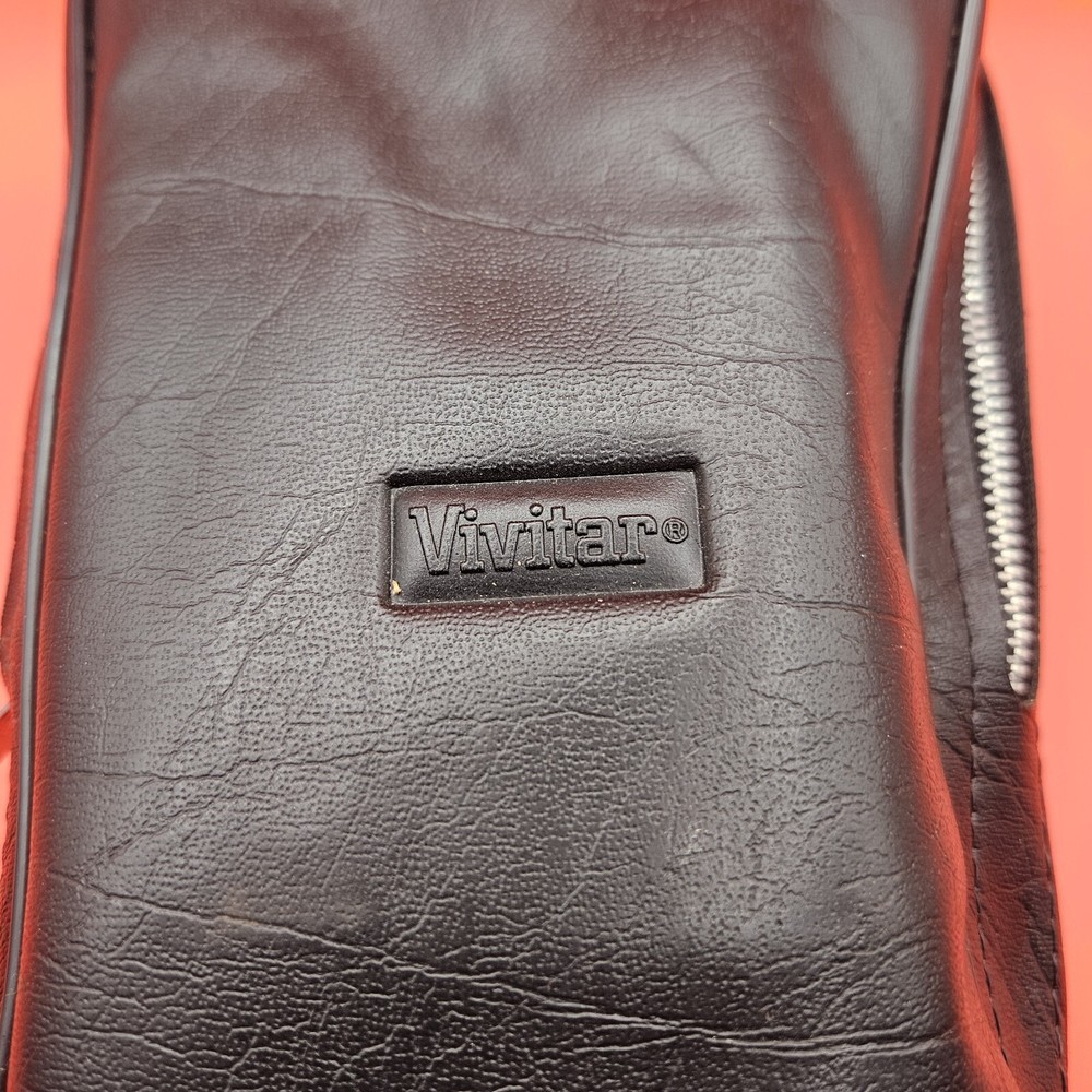 Vivitar Auto Thyristor 3700 Camera Flash Attachment - Very Nice With Case