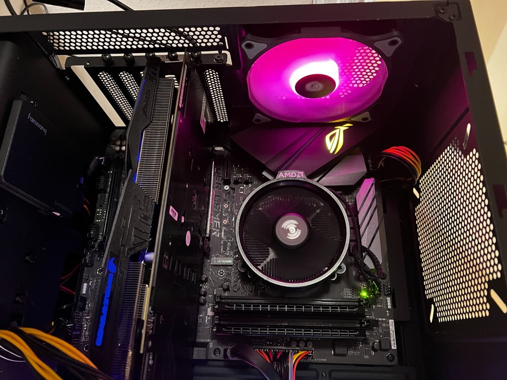 Custom made gaming computer desktop