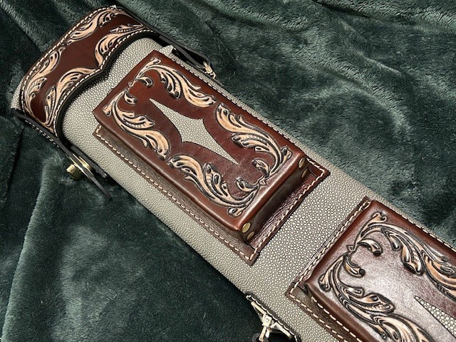Volturi Custom Pool Case 4x8 Genuine Leather with Backpack Straps.
