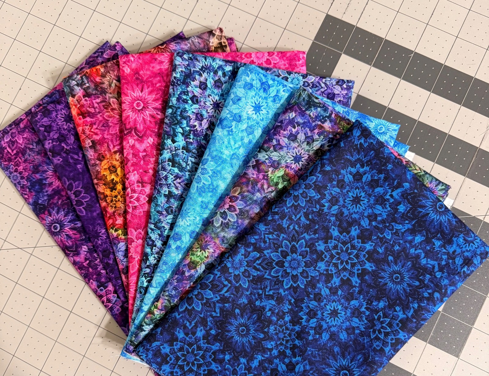 Dancing Dahlias cotton Fat Quarters 18" x 21" - 8 designs