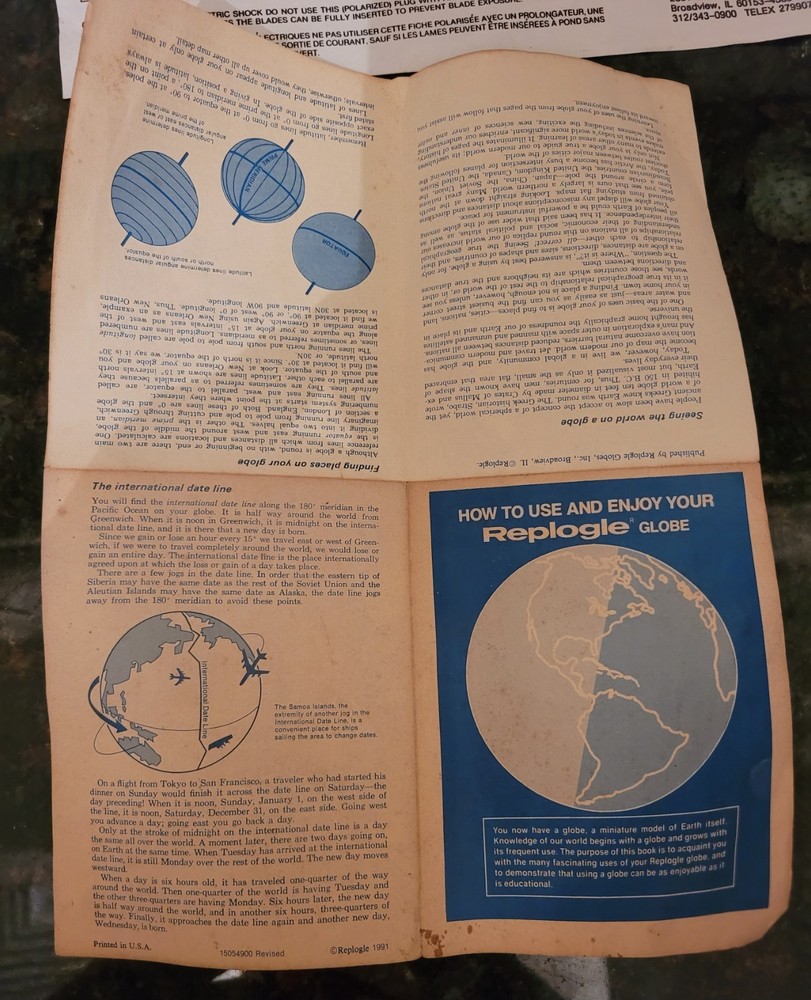 Vintage Replogle 12” Lighted World Globe with box, lightly used