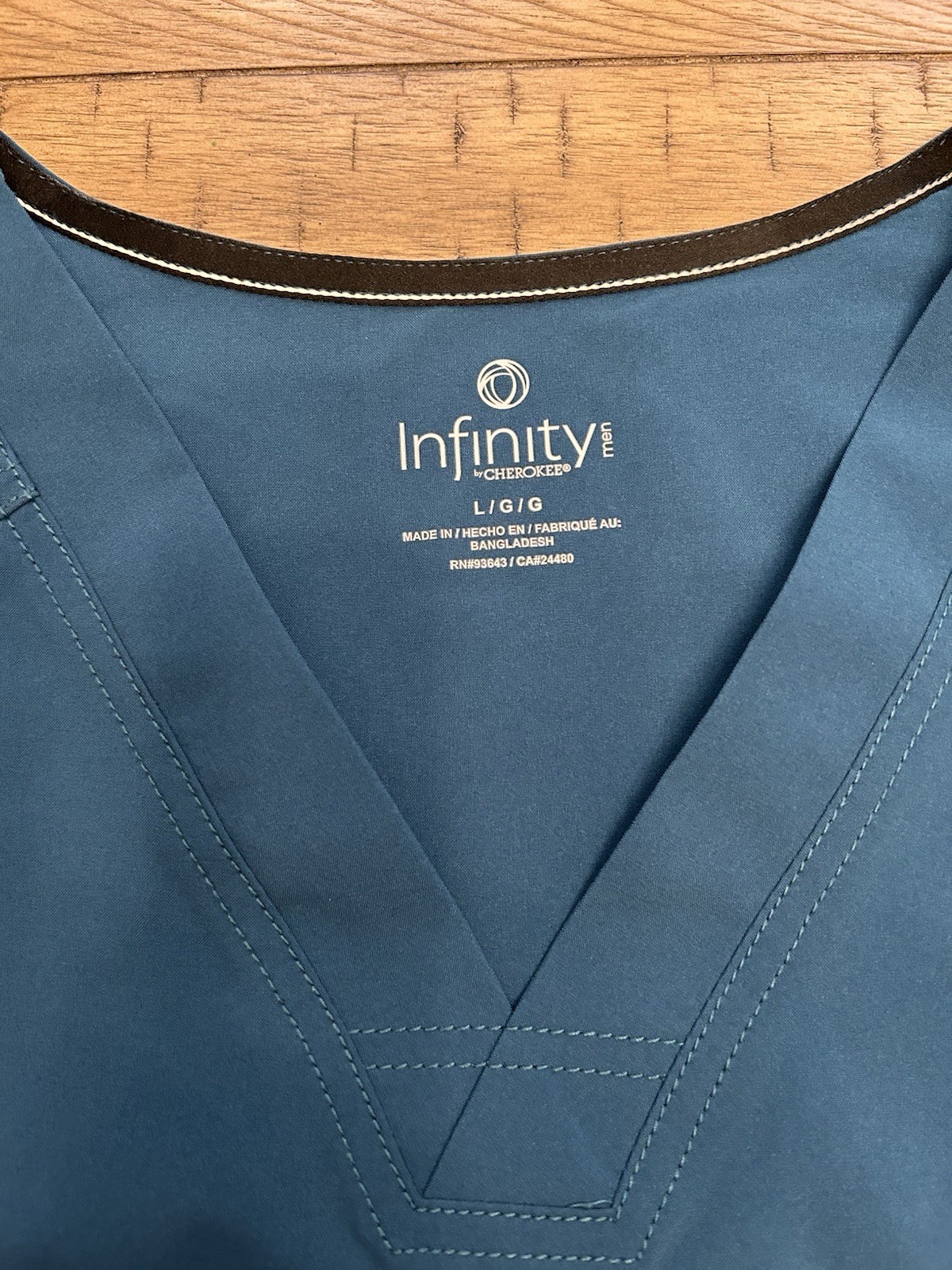 Men’s Cherokee Scub Top And Pants