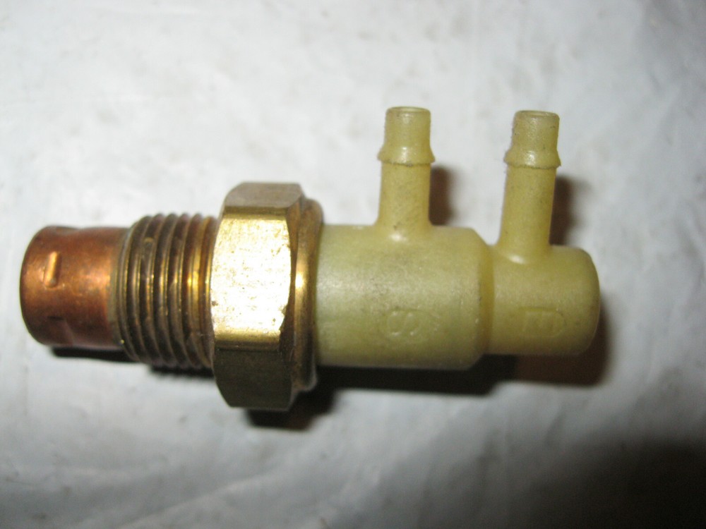 Ported Vacuum Switch Standard PVS12