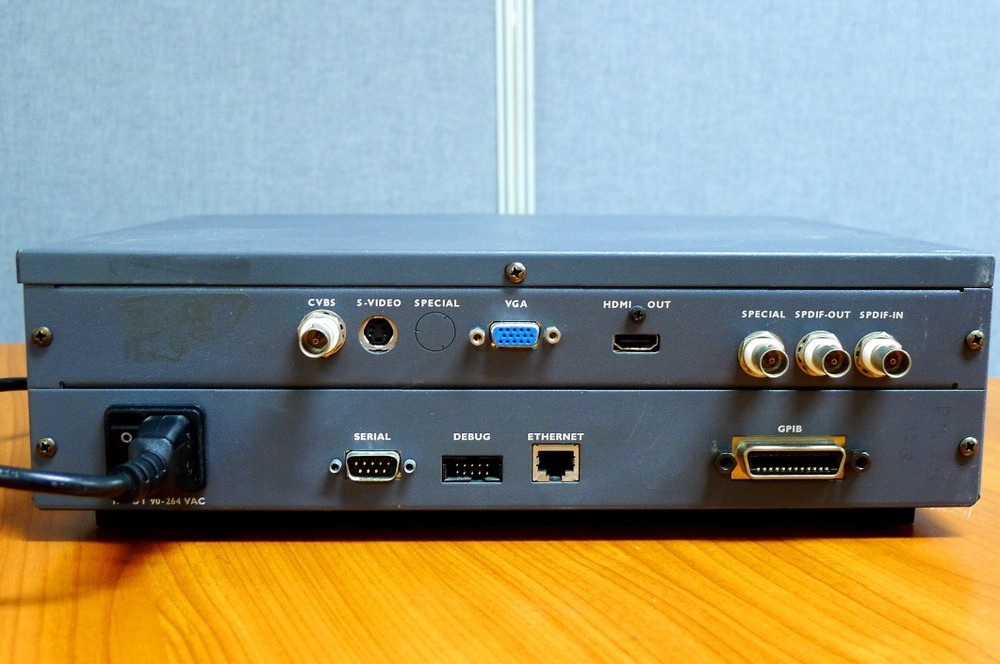 Quantumdata 882E Deep Color HDMI Generator