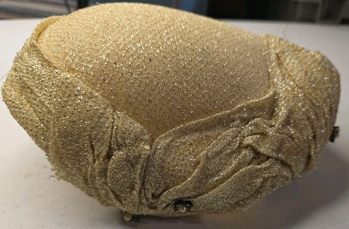 Vintage Womens Dress Hat With Charms