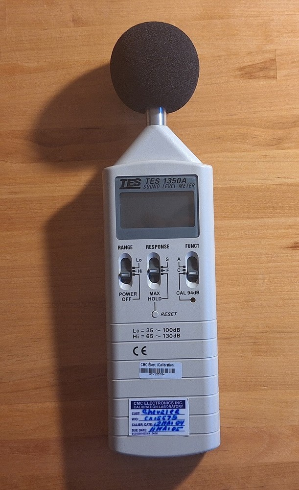 TES 1305A sound level db meter USED