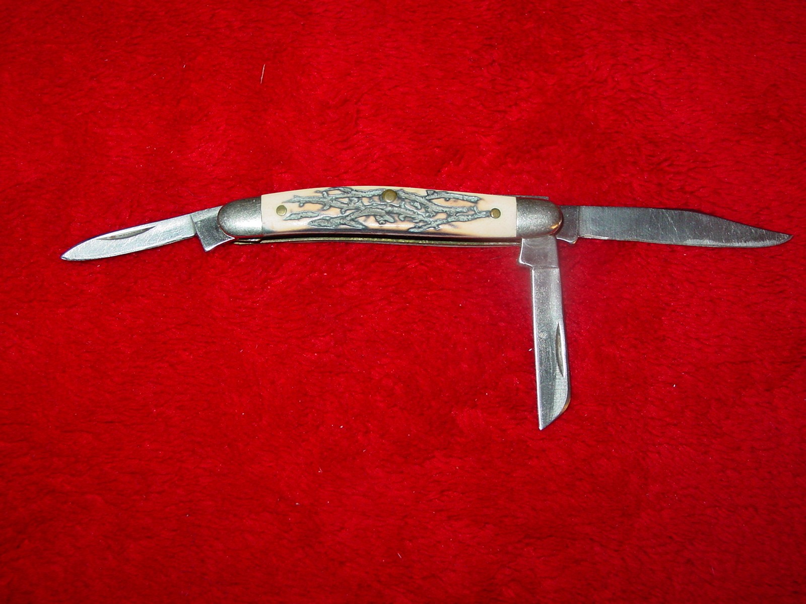 Schrade, "Uncle Henry," USA, 807UH J.R. Stockman Knife , sharp