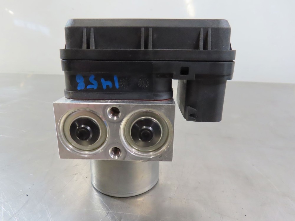 EB1458 2024 24 YAMAHA R7 ABS MODULE