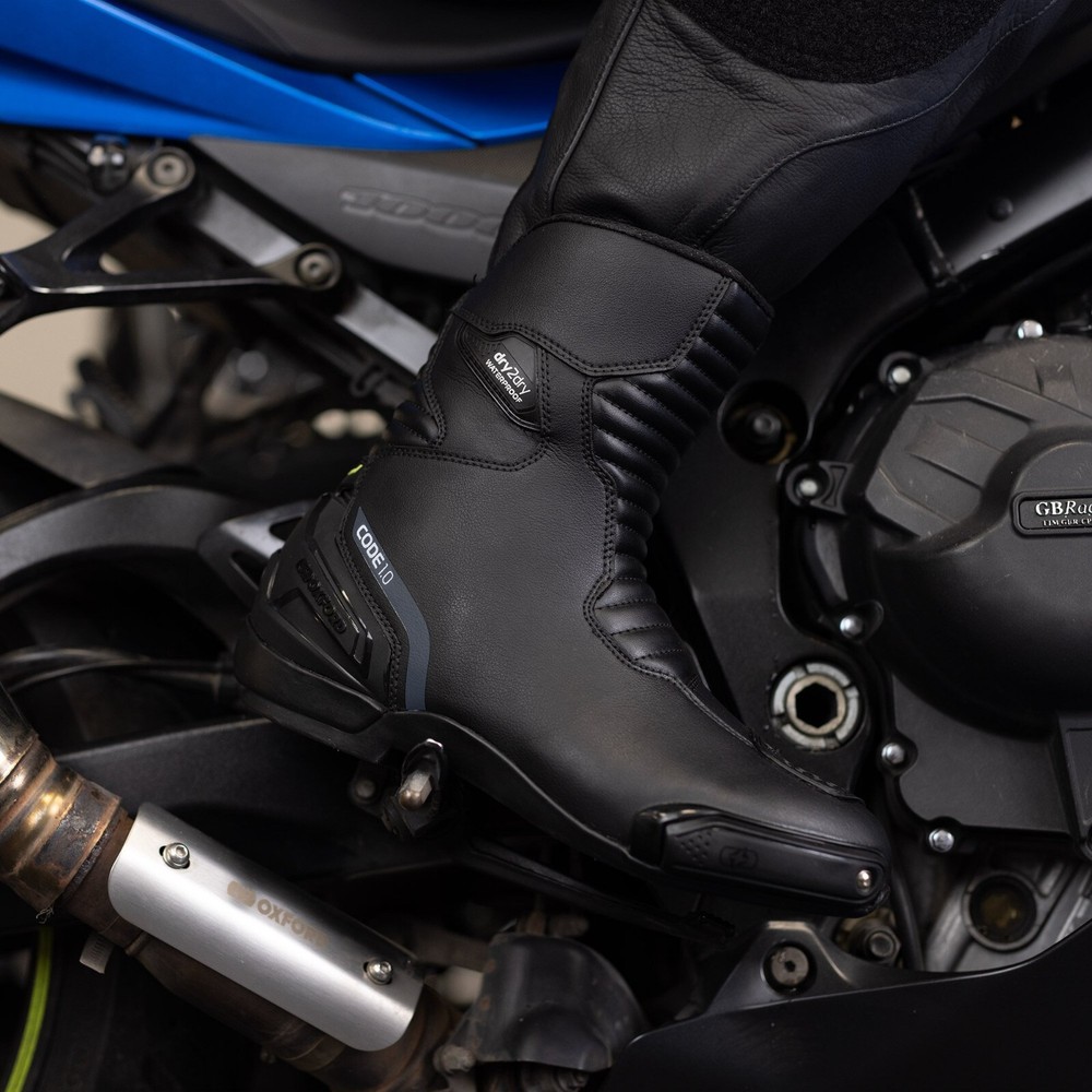 Oxford Code 1.0 Mid D2D Waterproof CE Level 2 Armoured Motorcycle Boot - Black