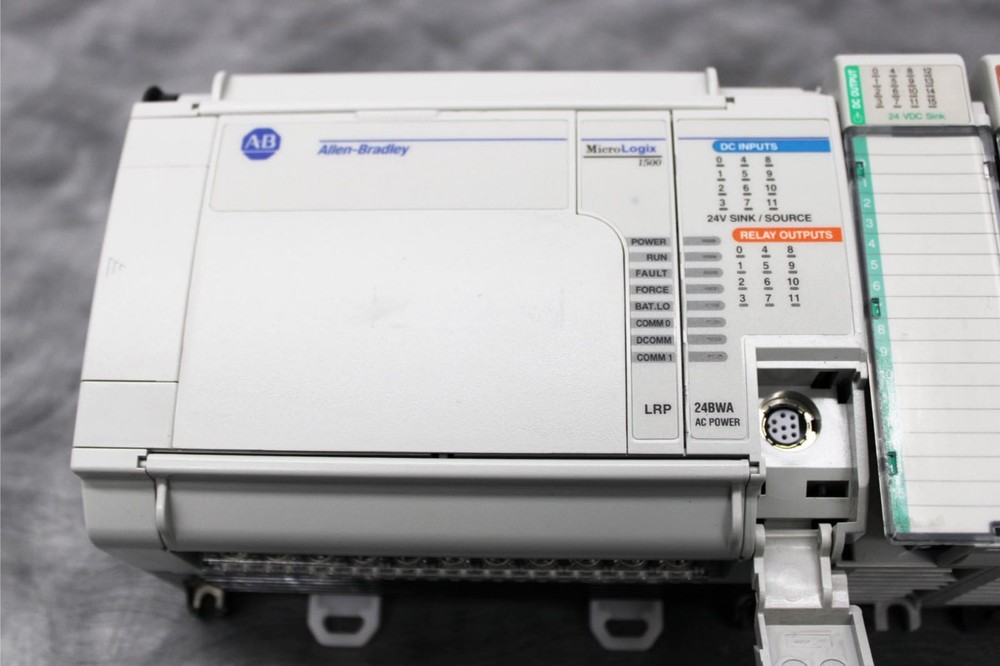 Allen-Bradley 1764-24BWA MicroLogix 1500 Programmable Controller w/ I/O Modules