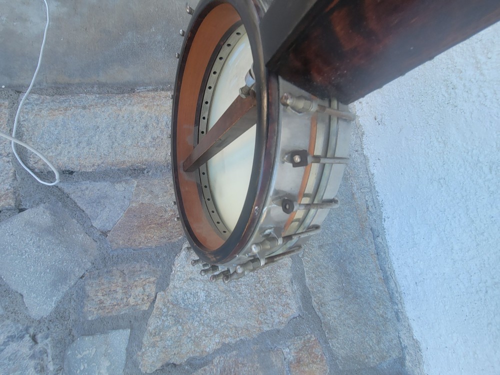 Long Neck 5 String Banjo