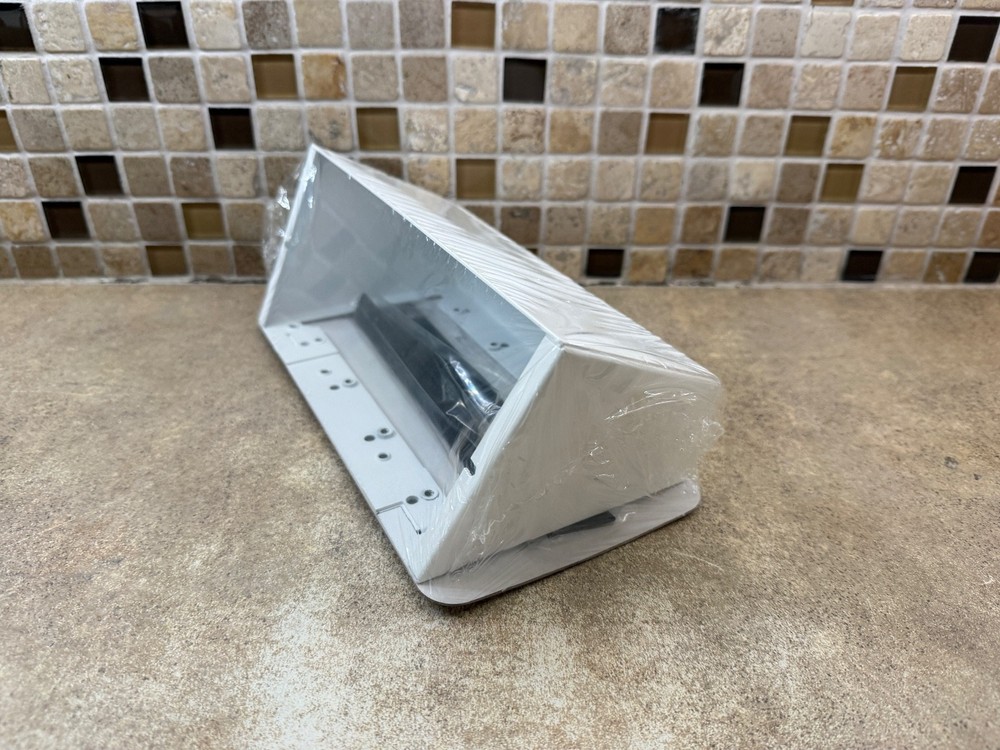 RDL DC-4W 4 Desktop/Wall Mounted Chassis for Remote Controls Panels White