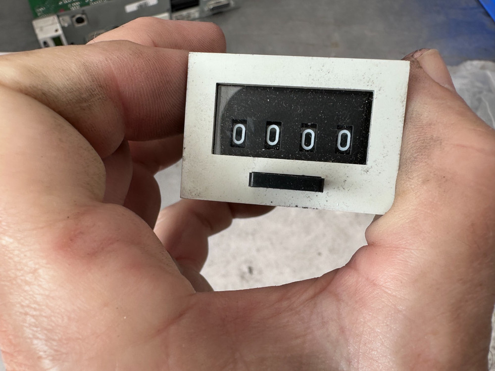 Redington Counters D2-4904