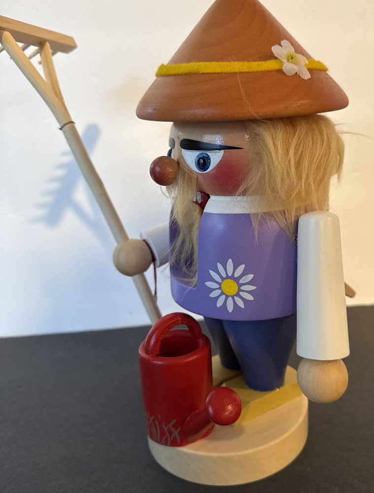 10" Steinbach TROLL GARDENER NUTCRACKER Numbered 6413