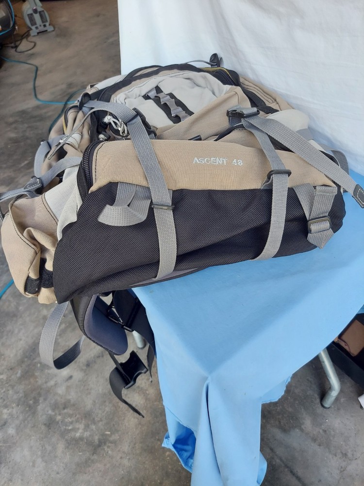 Jansport Ascent 48 Backpack Internal Frame Bladder Compatible (No Bladder)