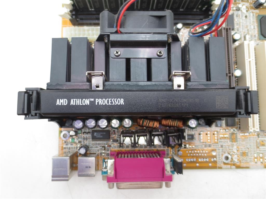 MSI MS-6195 K7 Pro Ver: 1 Slot 242 ATX Motherboard Athlon 650 256MB RAM