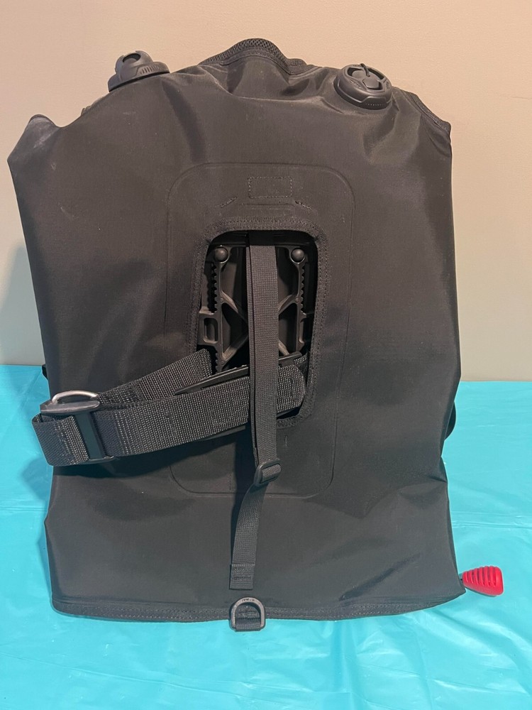 Mares Bolt Integrated SCUBA BCD Large NEW