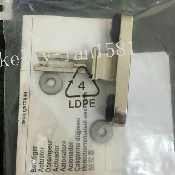 1pcs 3SE5000-0AV03 limit Switch latch Actuator