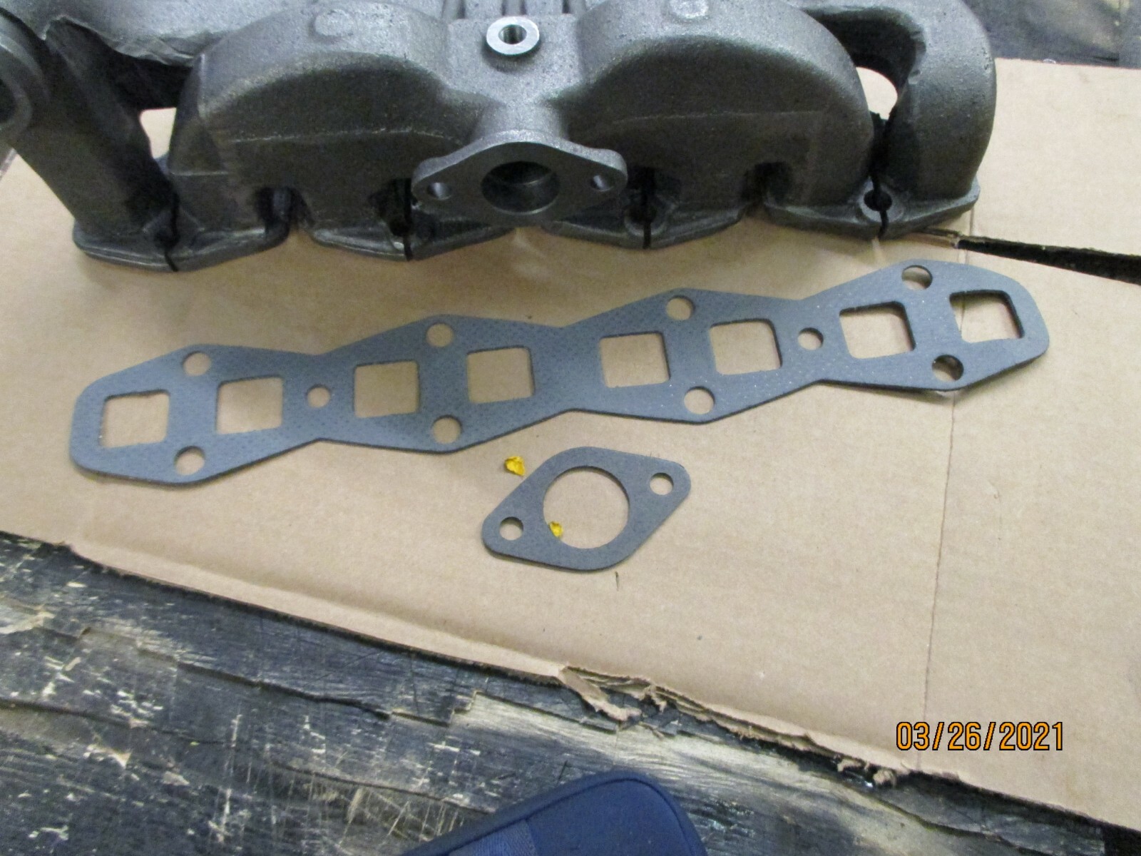 FERGUSON TO20/TO30/TE20 IN/EXHAUST MANIFOLD w/GASKETS Z1209E501 NEW REPLA