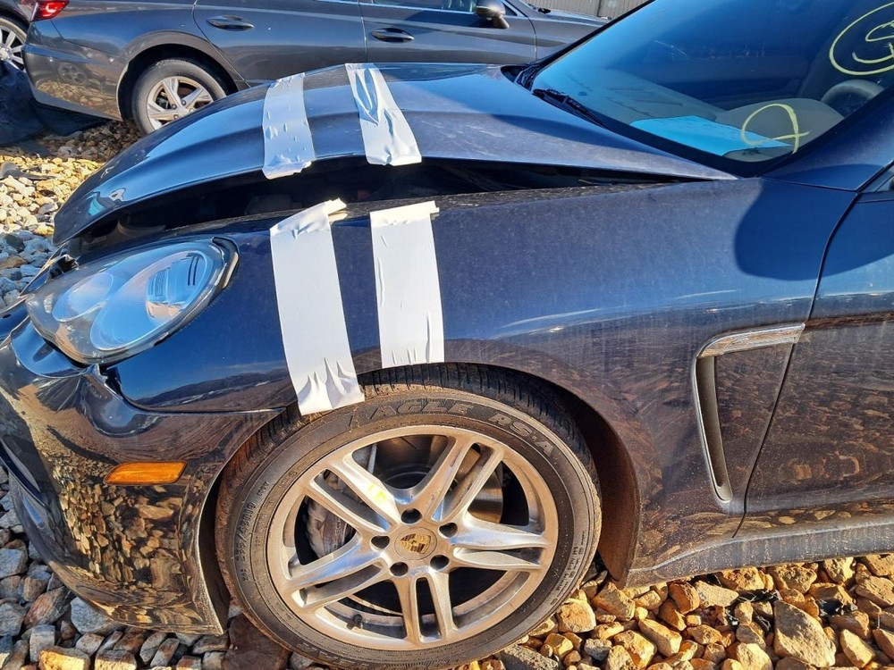 PANAMERA 2011 Glove Box 4860183