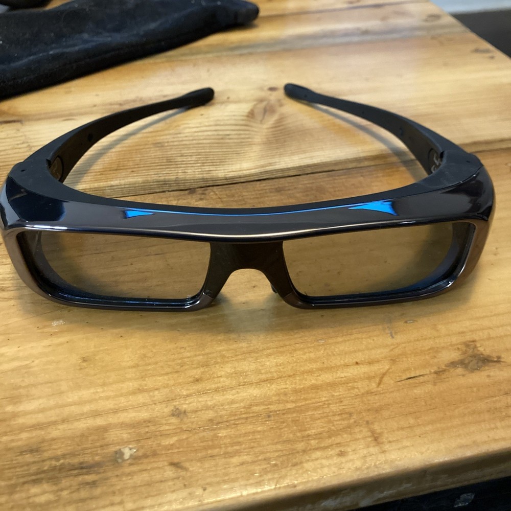 Sony TDG-BR100 3D Active Glasses *ONE Pair* With Soft Case