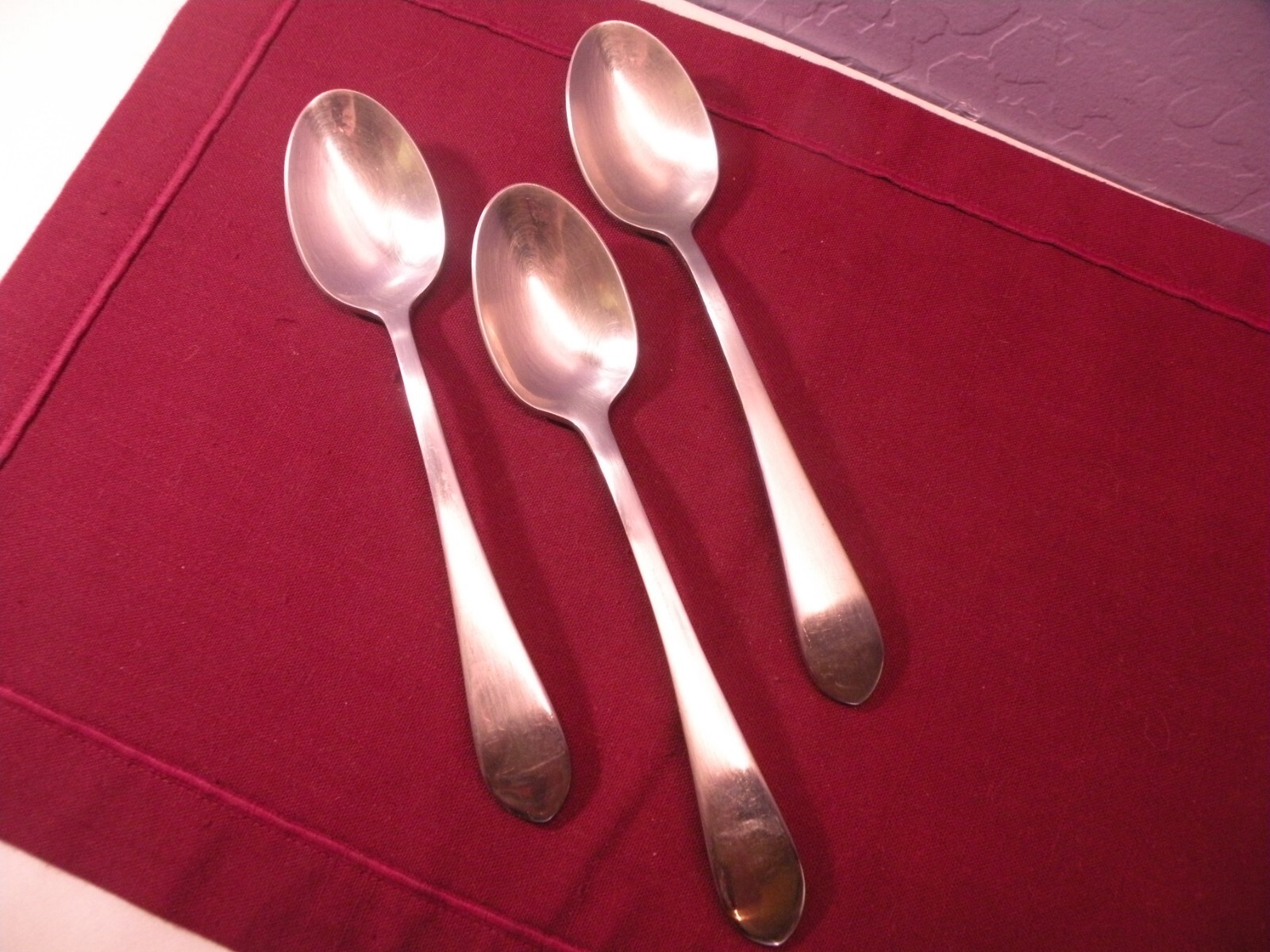 SET OF 3 TOWLE BOSTON ANTIQUE Oval Soup Spoons 18/10 Satin Stainless China 8"