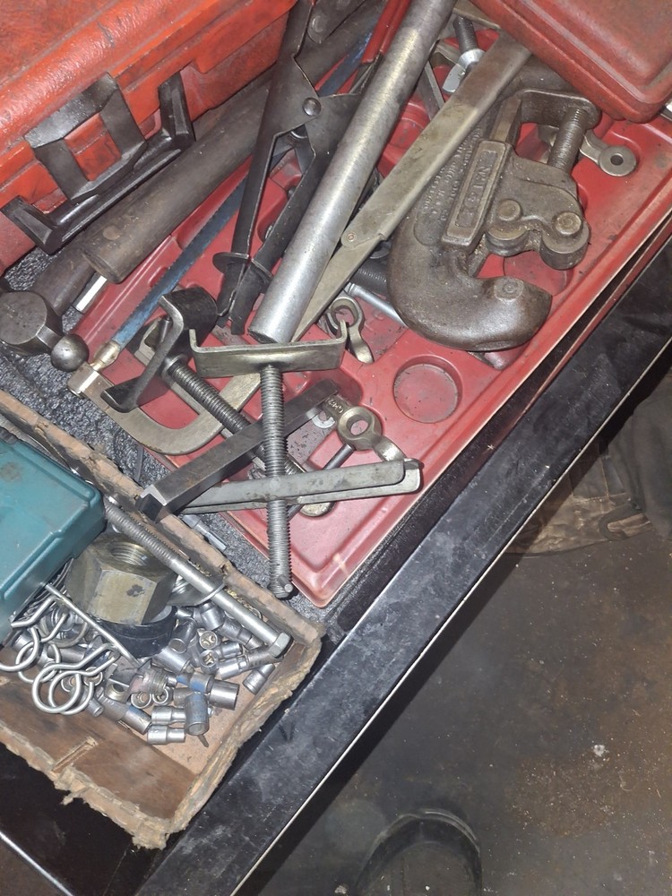 Snap on Tool Box 11 drawer FILLED WITH TOOLS