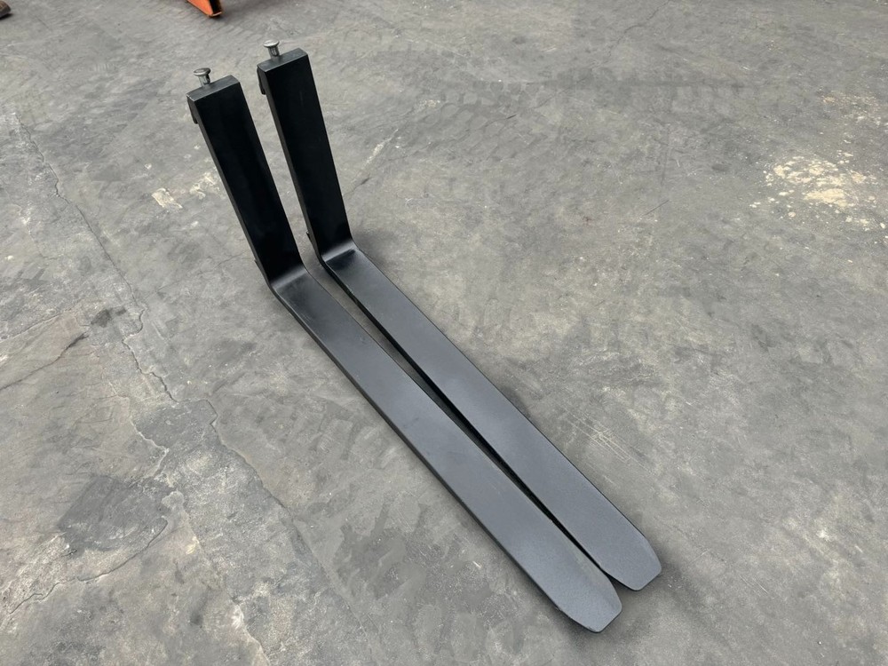 Skid Steer Loader Fork Tine 42in