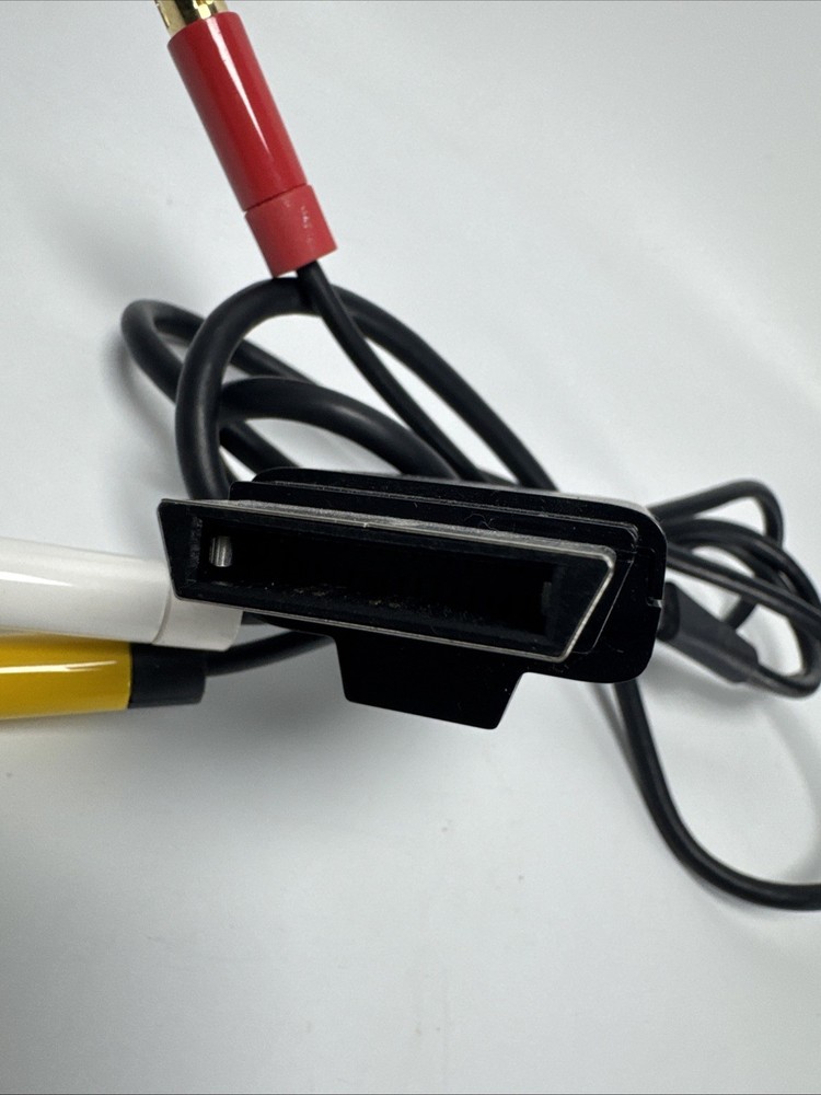 Genuine OEM Microsoft Xbox 360 Component Composite AV Cable - Black